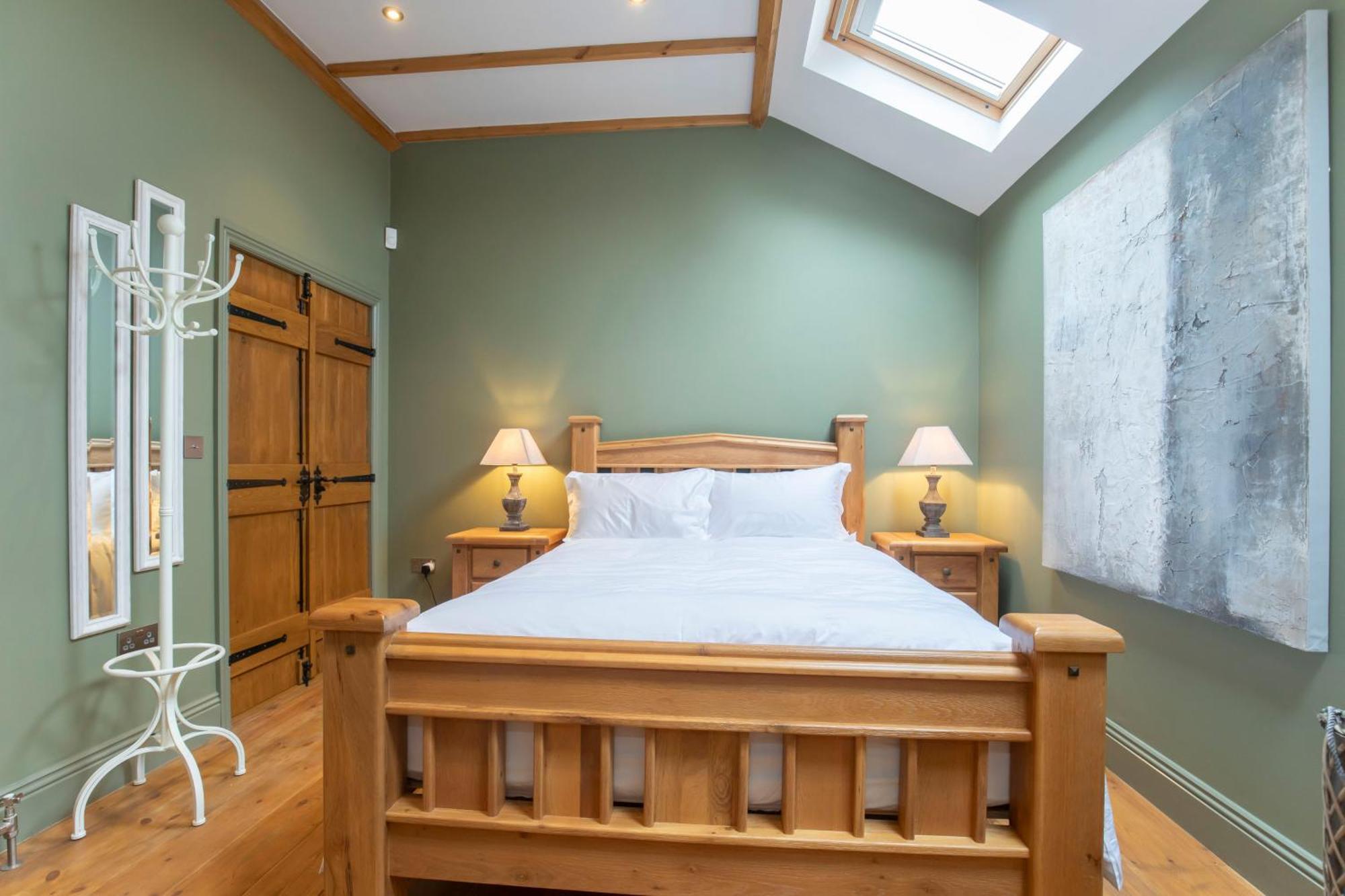 Stable Lodge - Boutique Bed & Breakfast Shurdington Exterior foto