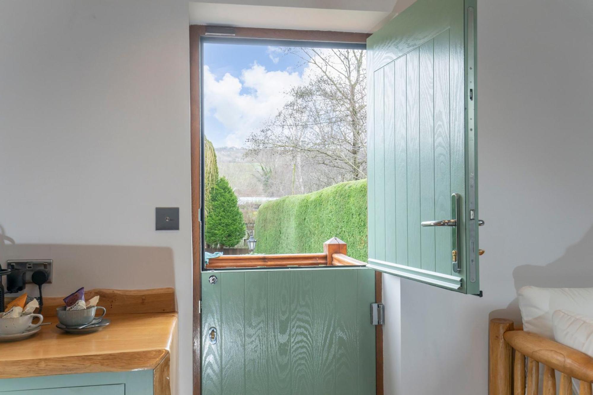 Stable Lodge - Boutique Bed & Breakfast Shurdington Exterior foto